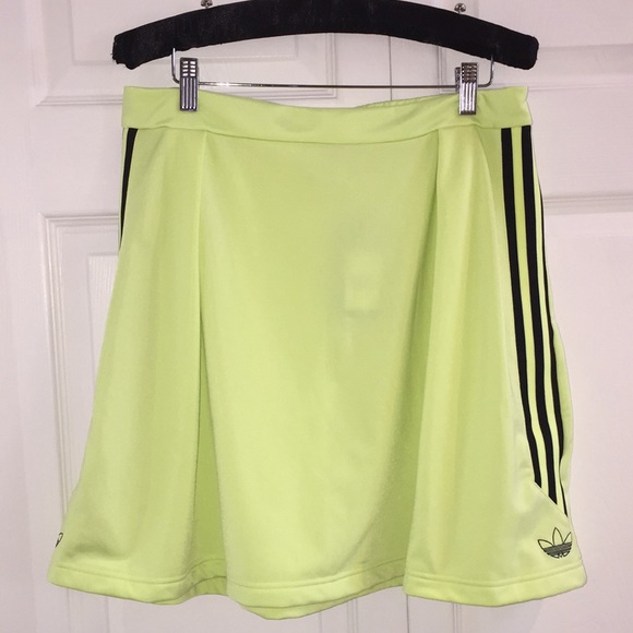 Adidas Originals Woman's Yellow Athletic Tennis Skirt Size Large - Picture 1 of 10